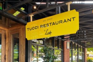Tucci restaurant Italian